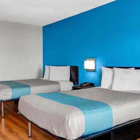 Motel 6-Atlanta, Ga Доравил Екстериор снимка