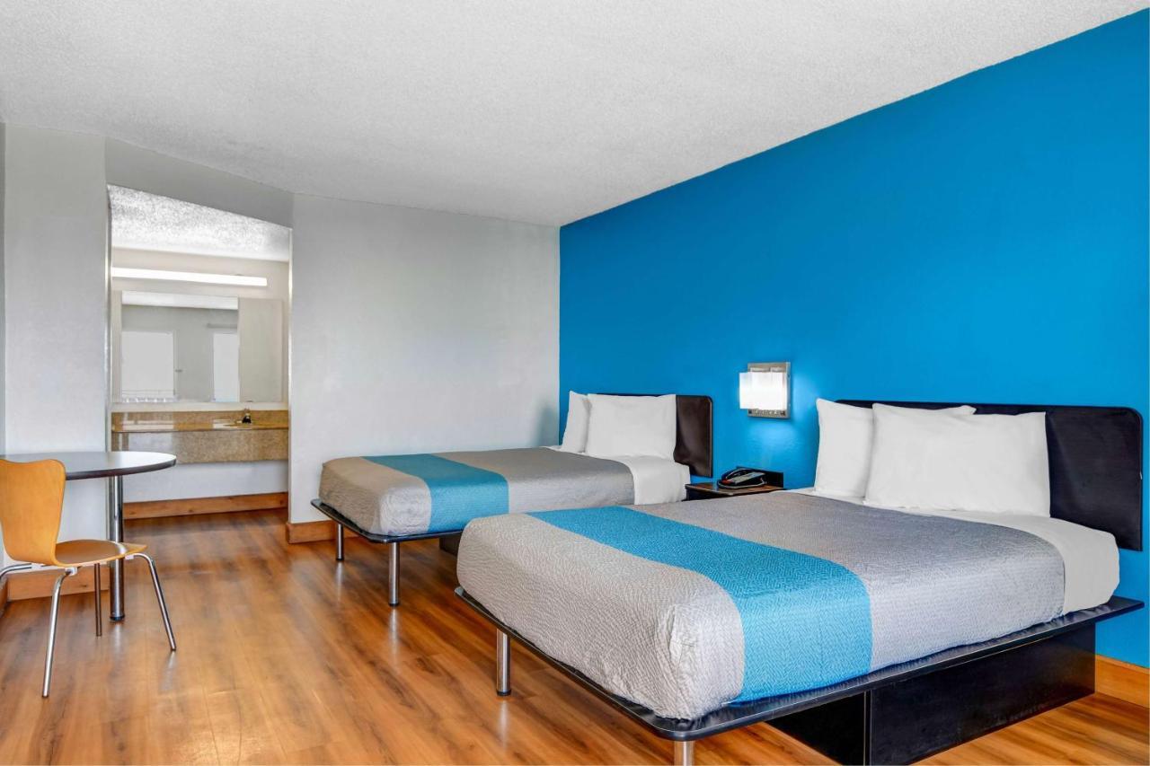 Motel 6-Atlanta, Ga Доравил Екстериор снимка