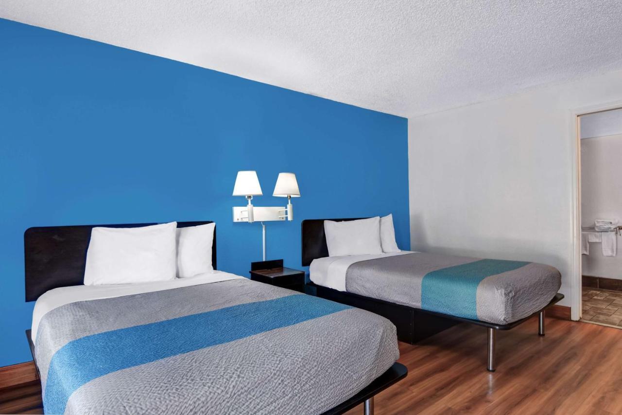 Motel 6-Atlanta, Ga Доравил Екстериор снимка