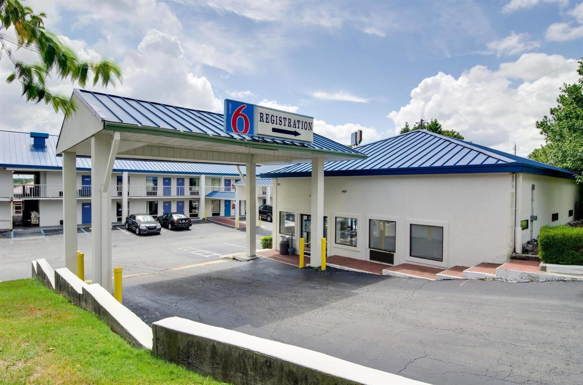 Motel 6-Atlanta, Ga Доравил Екстериор снимка