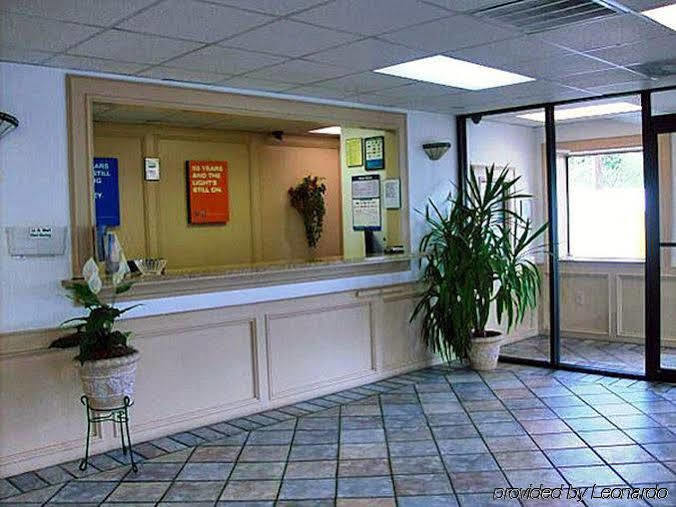 Motel 6-Atlanta, Ga Доравил Екстериор снимка