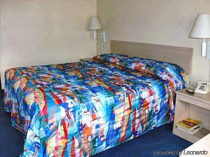 Motel 6-Atlanta, Ga Доравил Екстериор снимка
