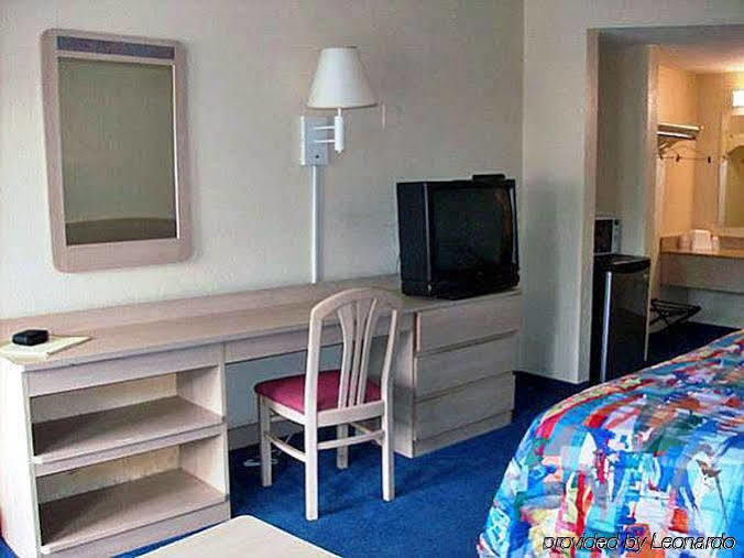 Motel 6-Atlanta, Ga Доравил Екстериор снимка